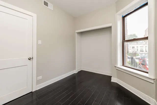 $569,000 | 3651 West Grenshaw Street, Chicago, IL 60624