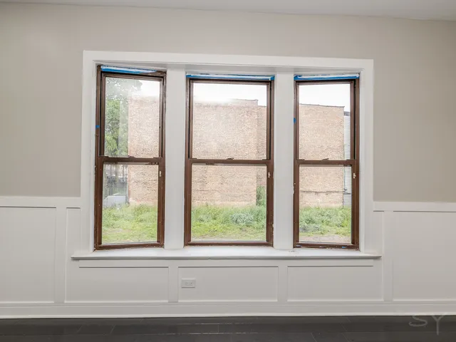 $569,000 | 3651 West Grenshaw Street, Chicago, IL 60624