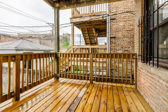 $569,000 | 3651 West Grenshaw Street, Chicago, IL 60624