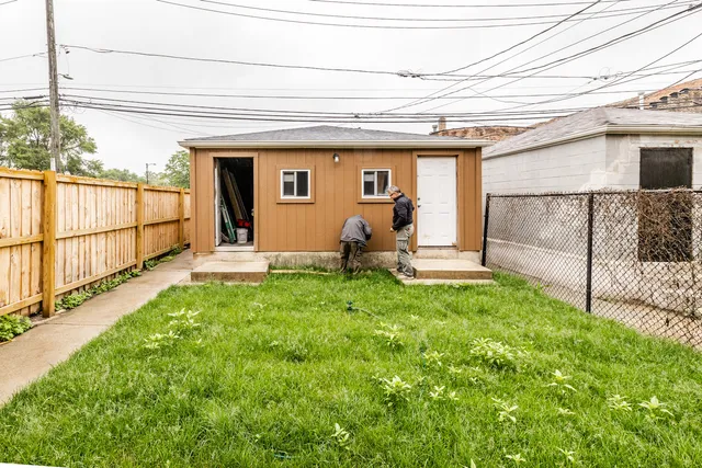 $569,000 | 3651 West Grenshaw Street, Chicago, IL 60624