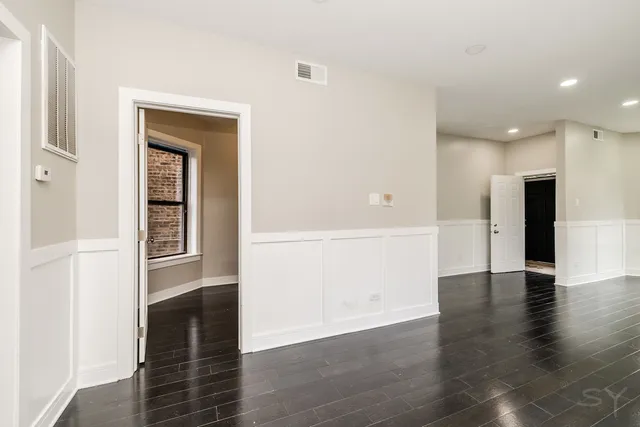 $569,000 | 3651 West Grenshaw Street, Chicago, IL 60624