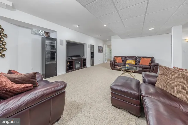 $1,100,000 | 107 Preakness Drive, Mullica Hill, NJ 08062