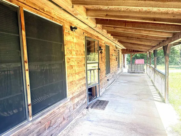a view of an entryway