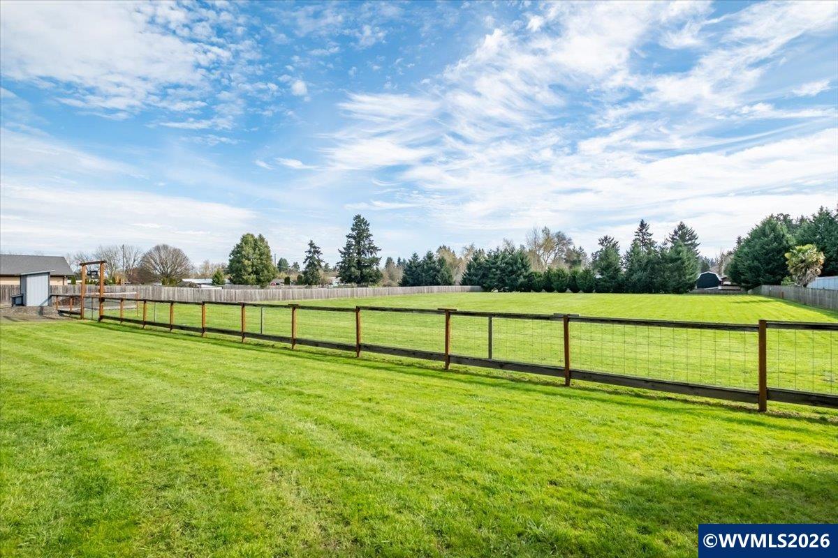 1647 Northwest Springhill Drive Albany, OR 97321 - Photo 38 of 50 Gallery Image 38