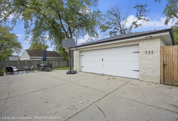 707 South Finley Road Lombard, IL 60148 - Photo 25 of 25 a view of a house with a snow