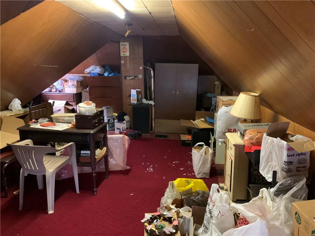 255 Southern Avenue Pittsburgh, PA 15211 - Photo 12 of 25 a living room filled with furniture