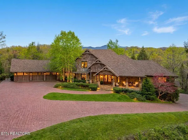 $3,600,000 | 1886 Acorn Branch Lane, Gatlinburg, TN 37738