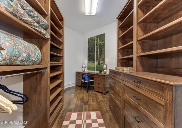 $3,600,000 | 1886 Acorn Branch Lane, Gatlinburg, TN 37738