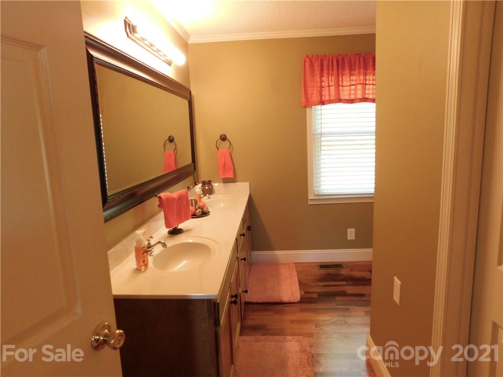 323 Mull Road Lincolnton, NC 28092 - Photo 13 of 29 Gallery Image 13