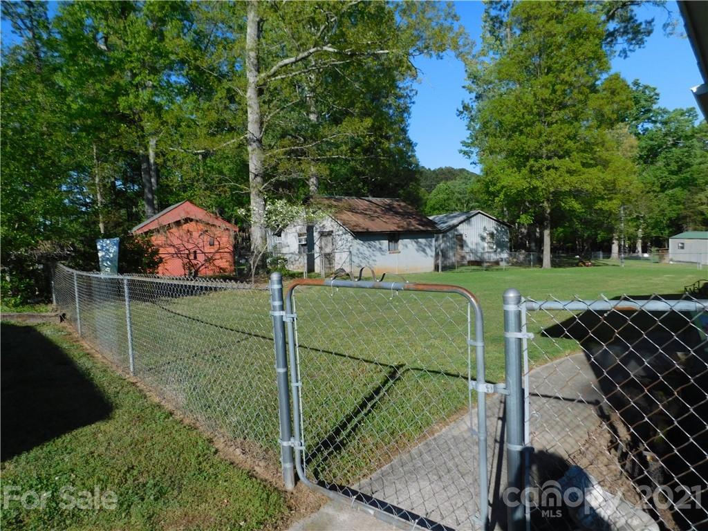 323 Mull Road Lincolnton, NC 28092 - Photo 27 of 29 Gallery Image 27