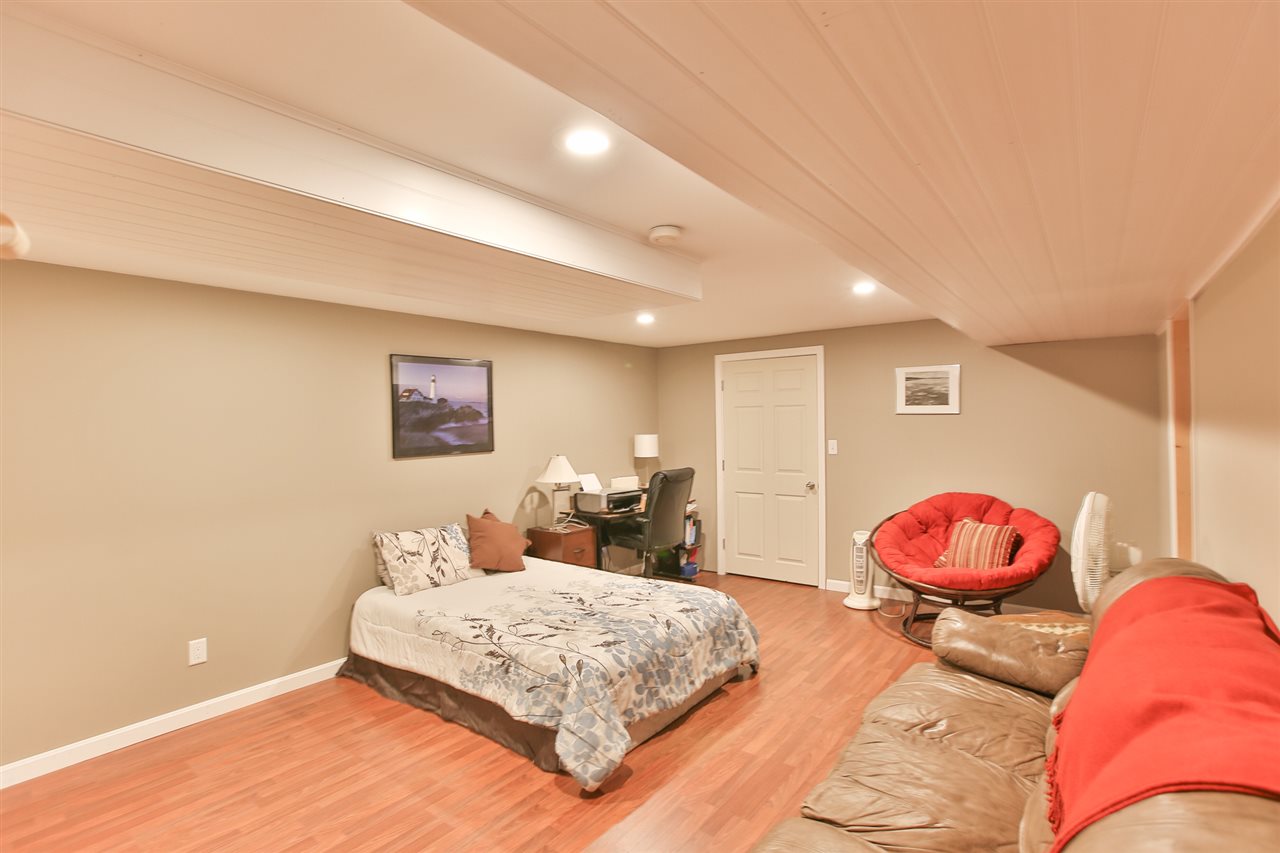 52 Thornhill Road Stratham, NH 03885 - Photo 16 of 22