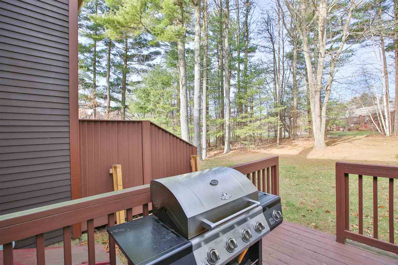 52 Thornhill Road Stratham, NH 03885 - Photo 17 of 22