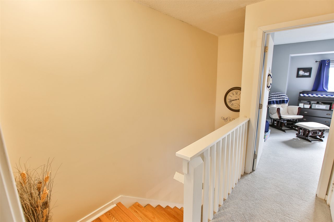 52 Thornhill Road Stratham, NH 03885 - Photo 8 of 22