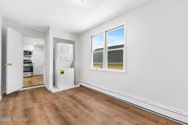 $2,750 | 35 Church Street, Unit 2, Greenwich, CT 06830