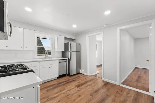 $2,750 | 35 Church Street, Unit 2, Greenwich, CT 06830