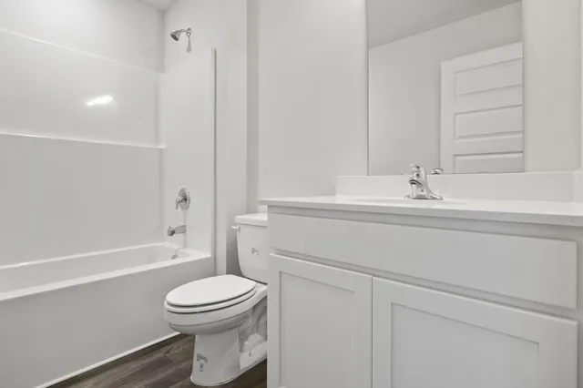 $299,900 | 5896 Pelagic Drive, Milton, FL 32583