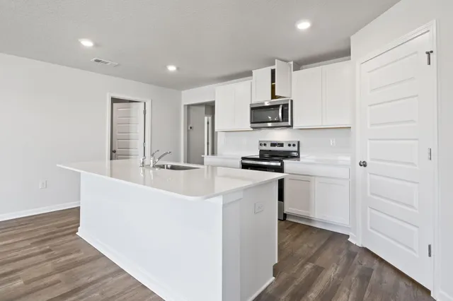 $299,900 | 5896 Pelagic Drive, Milton, FL 32583