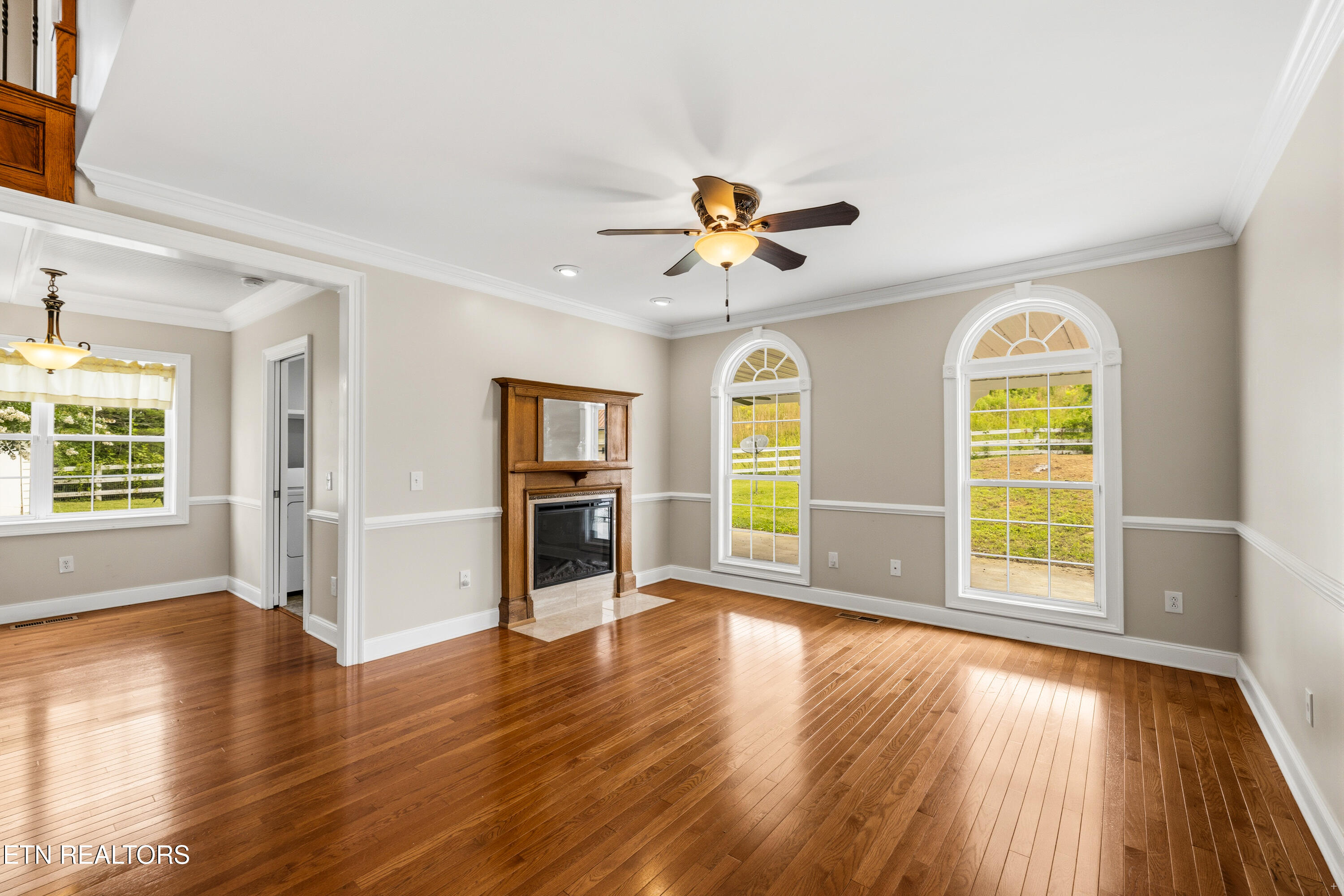 1640 Munsey Hatcher Road Seymour, TN 37865 - Photo 23 of 60 Living Room