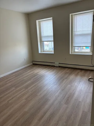 $1,900 | 1057 East Main Street, Bridgeport, CT 06608