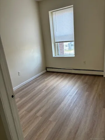 $1,900 | 1057 East Main Street, Bridgeport, CT 06608