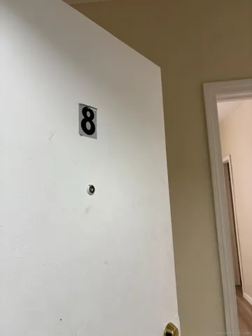 $1,900 | 1057 East Main Street, Bridgeport, CT 06608