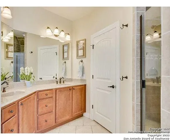 $2,895 | 110 Surrey Drive, Boerne, TX 78006