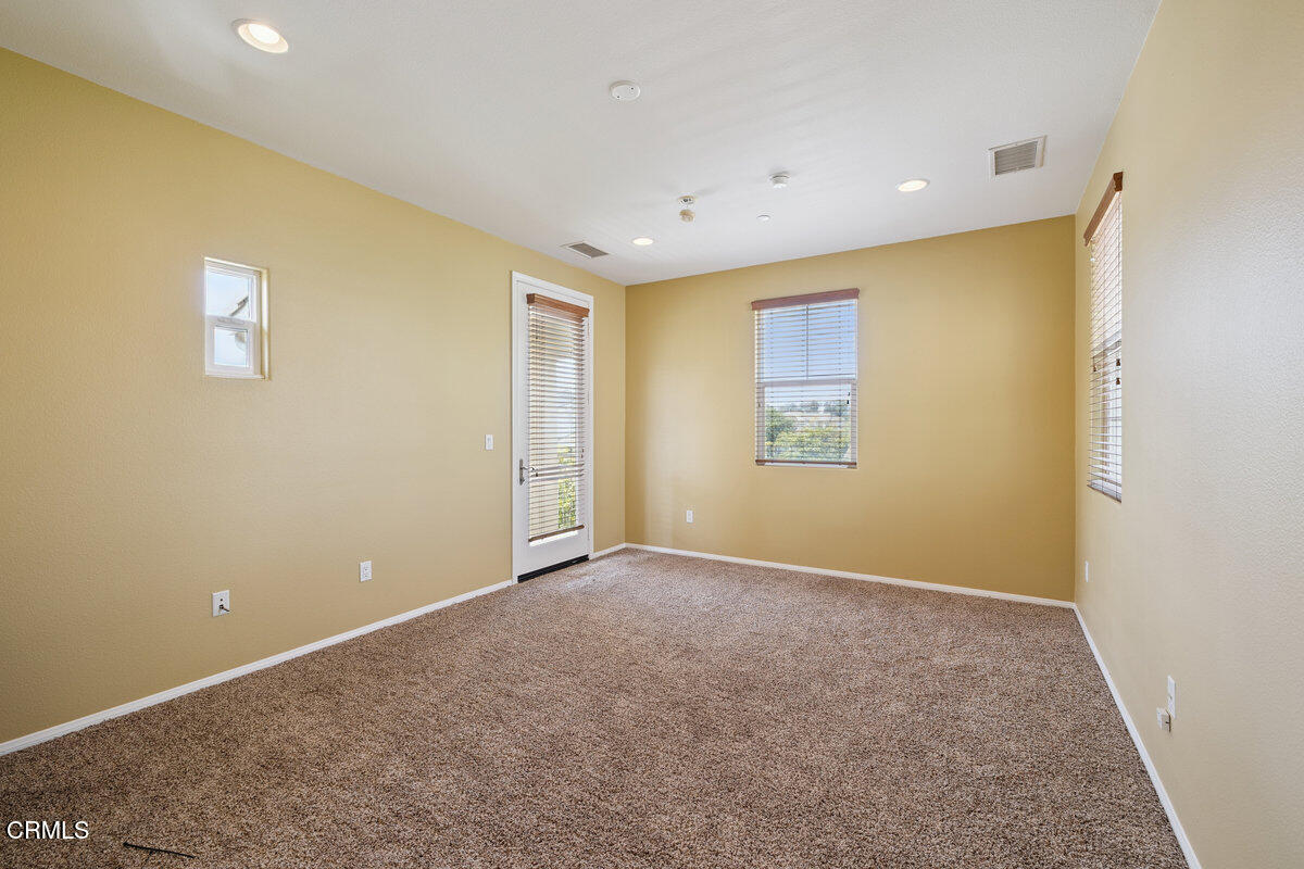 3401 Aviara Lane Oxnard, CA 93036 - Photo 41 of 55 an empty room with windows