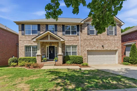 $689,900 | 7213 Riverfront Drive, Nashville, TN 37221