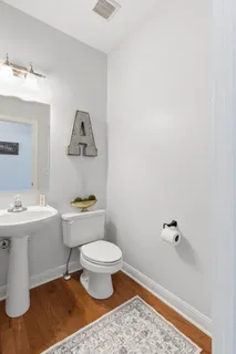 $689,900 | 7213 Riverfront Drive, Nashville, TN 37221