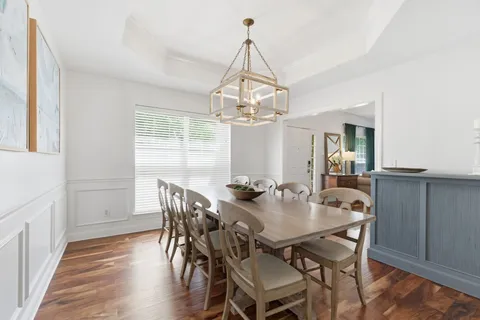 $689,900 | 7213 Riverfront Drive, Nashville, TN 37221