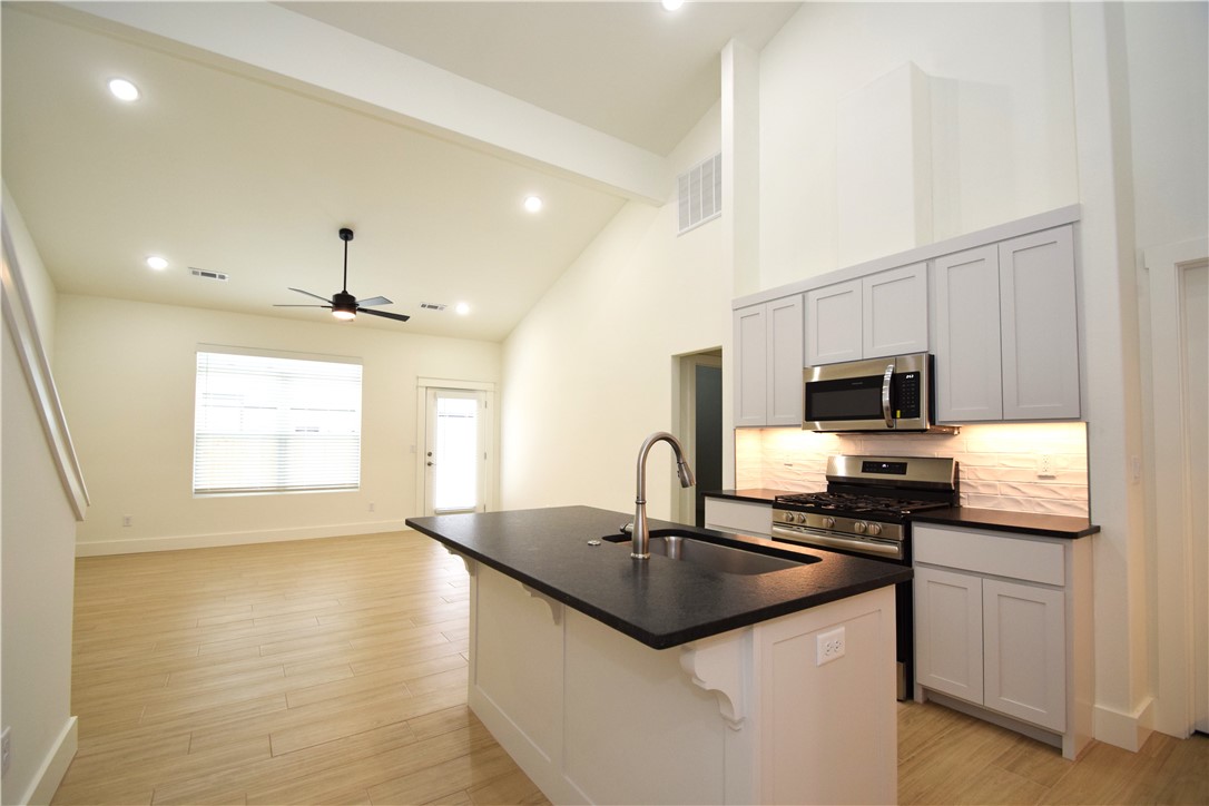 706 Sun Meadows Loop Centerton, AR 72719 - Photo 8 of 27 Gallery Image 8