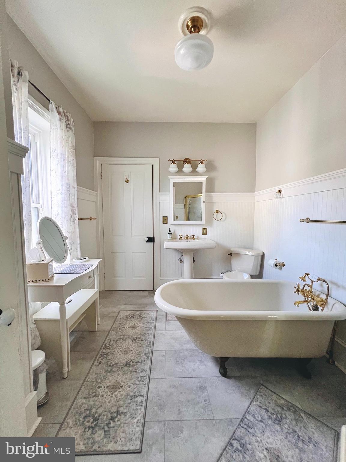 225 Niantic Road Barto, PA 19504 - Photo 51 of 82