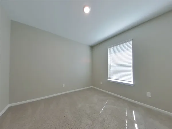 $1,849 | 540 Red Dusk Paint Drive, La Marque, TX 77568