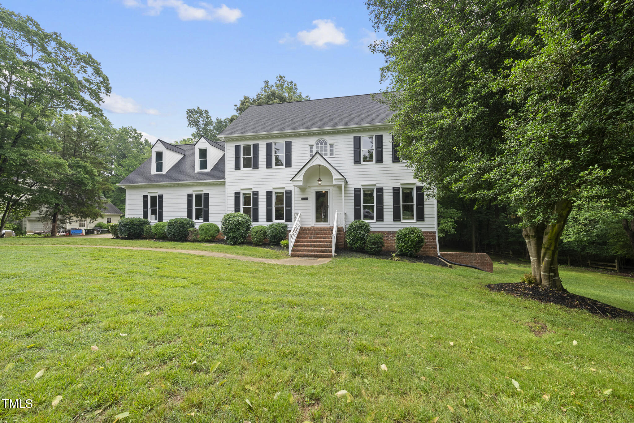 2705 Vestry Way Raleigh, NC 27613 - Photo 2 of 35 DSC09832