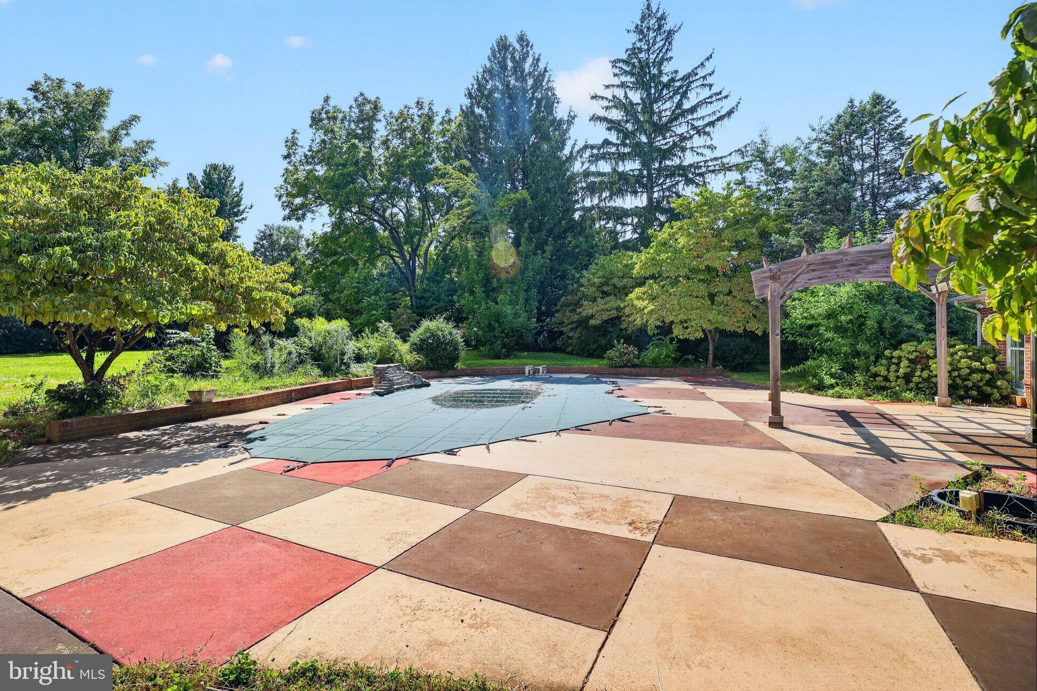 805 Orchard Way Silver Spring, MD 20904 - Photo 36 of 56 Rear view