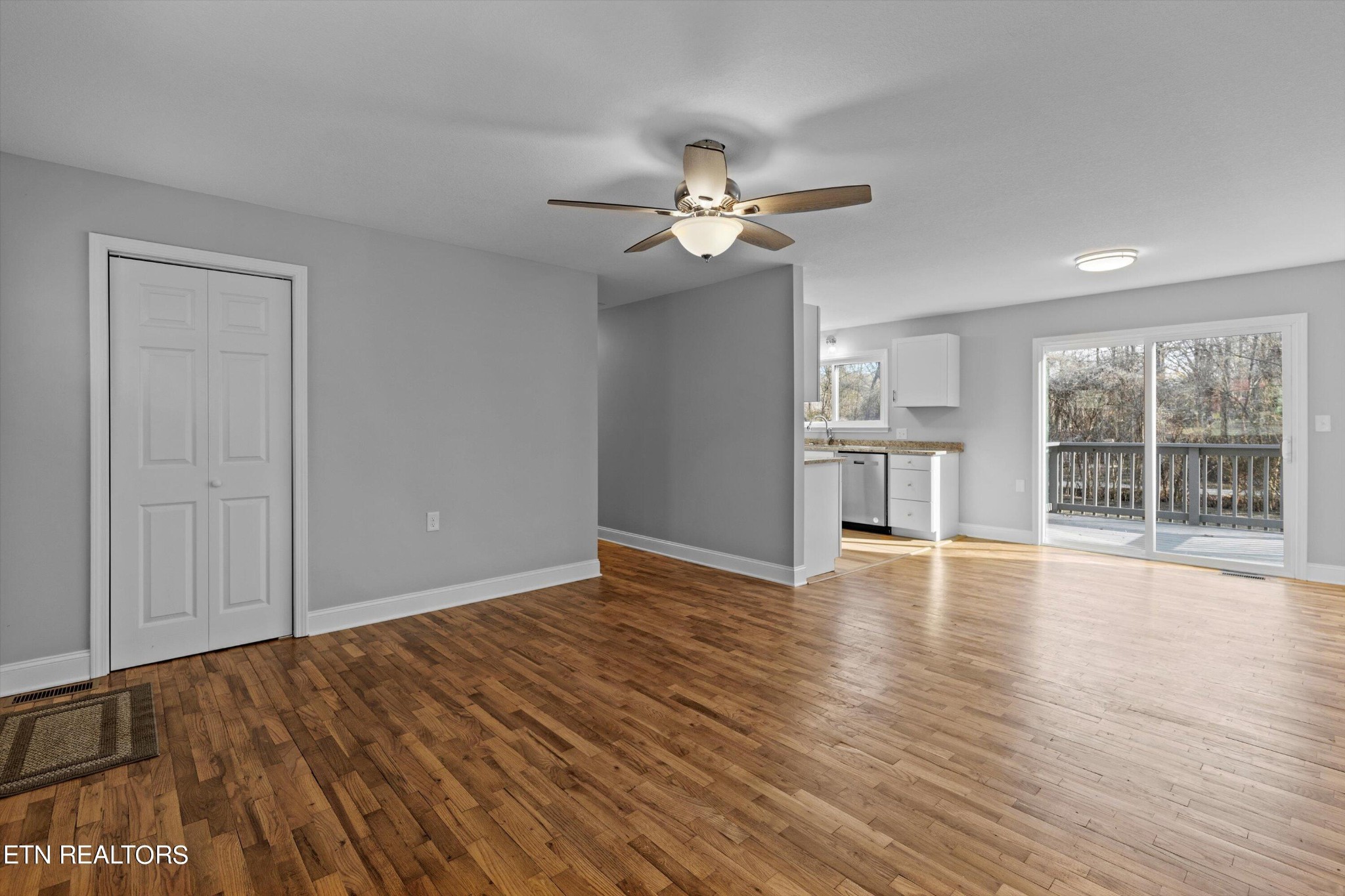 233 Woolsey Road Harriman, TN 37748 - Photo 5 of 28 Gallery Image 5