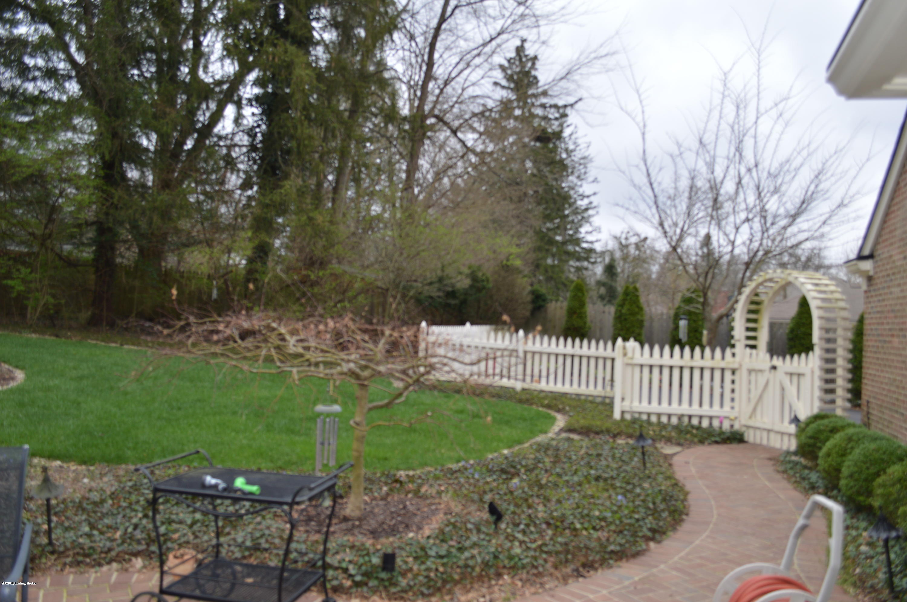 1605 Evergreen Road Anchorage, KY 40223 - Photo 49 of 72 DSC_0029