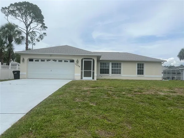 $1,700 | 3228 Lucaya Avenue, North Port, FL 34286