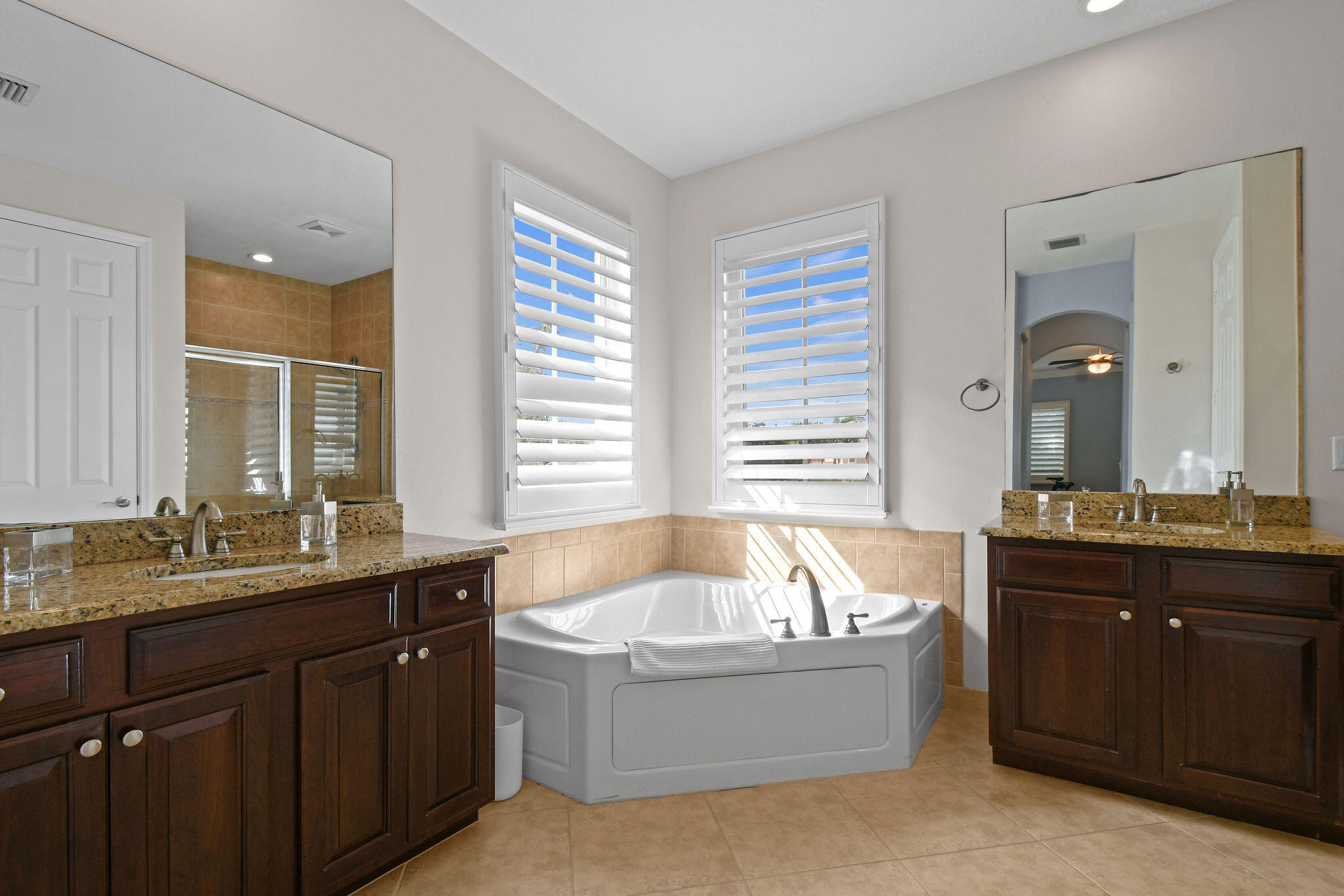 158 Ennis Lane Jupiter, FL 33458 - Photo 43 of 77 158EnnisLane(52)