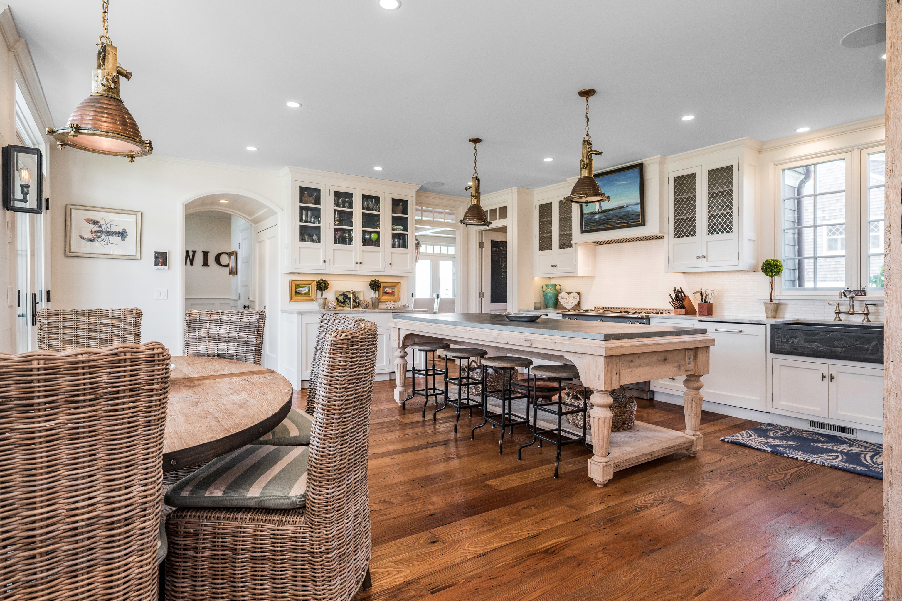 7 Pettipaug Avenue Old Saybrook, CT 06475 - Photo 13 of 37