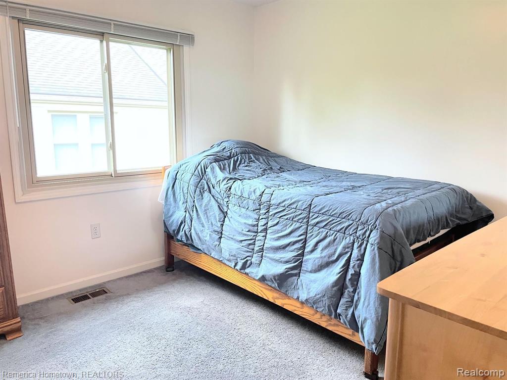 3636 Mildred Avenue Rochester Hills, MI 48309 - Photo 14 of 25