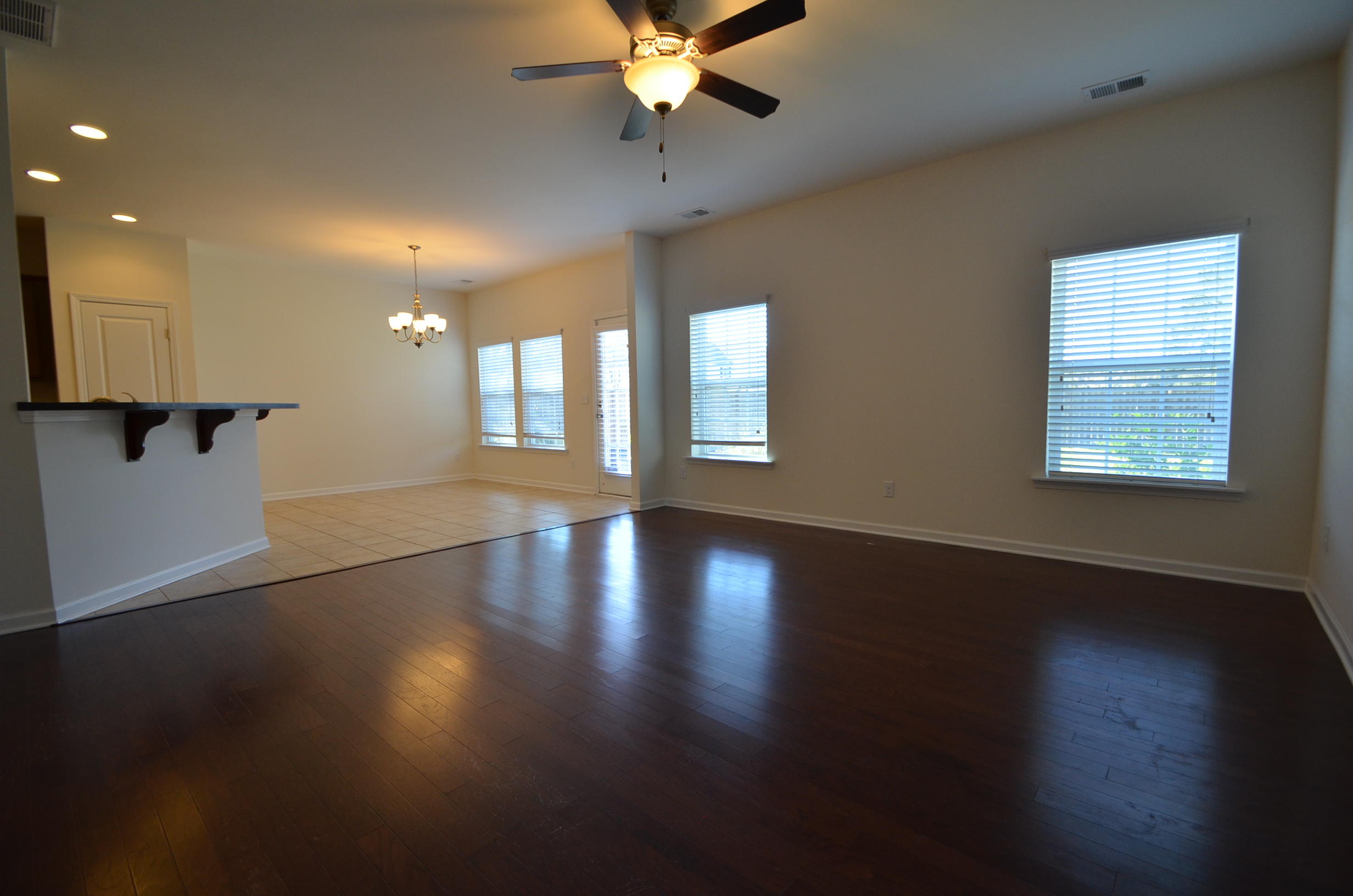 439 Rockville Road Moncks Corner, SC 29461 - Photo 4 of 31 DSC_0595