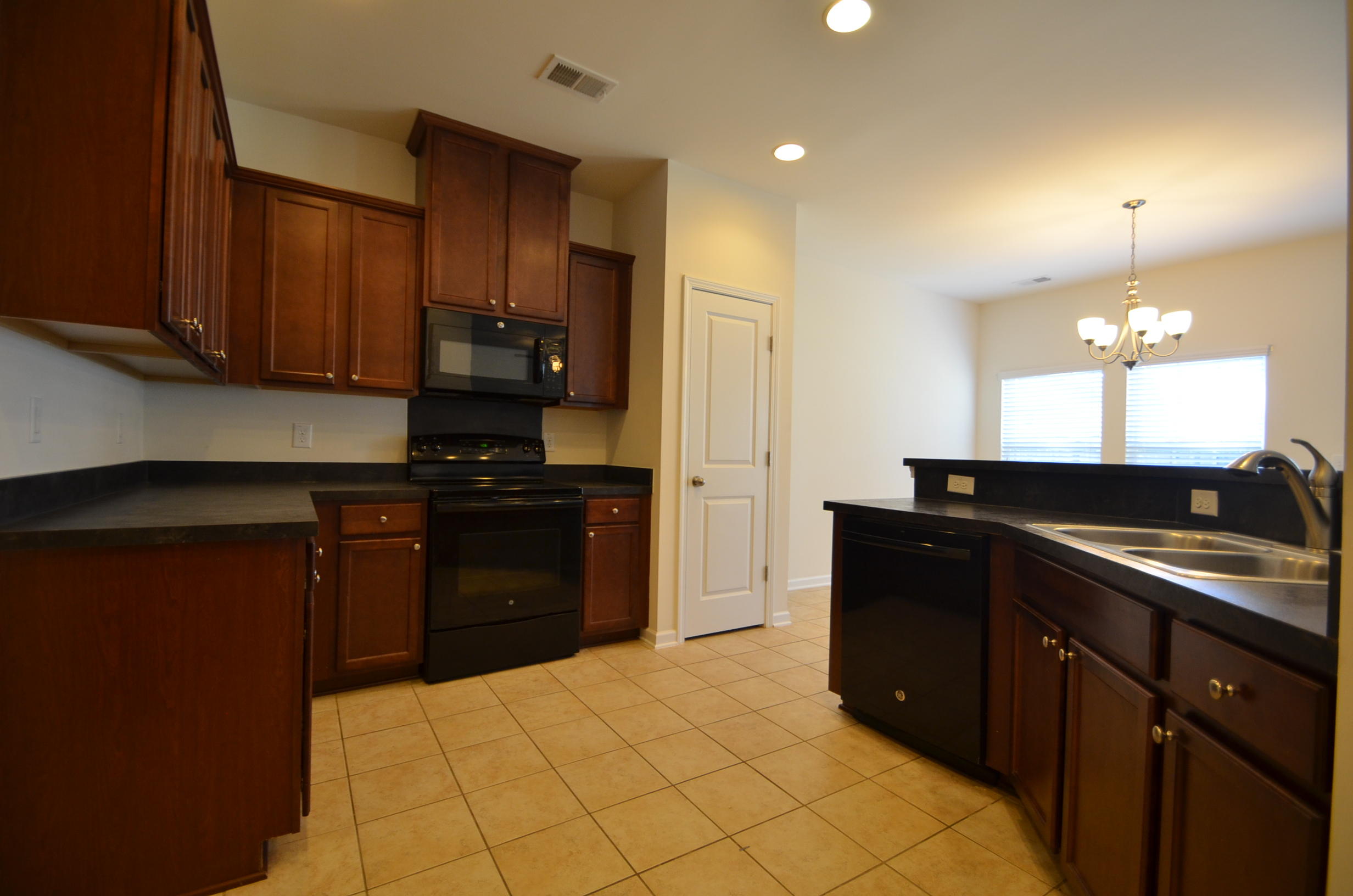 439 Rockville Road Moncks Corner, SC 29461 - Photo 8 of 31 DSC_0596
