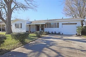506 Azalea Street Lake Jackson, TX 77566 - Photo 1 of 15