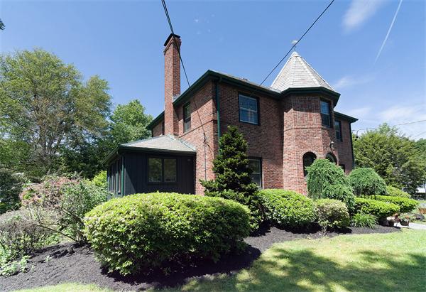 64 Evelyn Road Newton, MA 02468 - Photo 30 of 30 Gallery Image 30