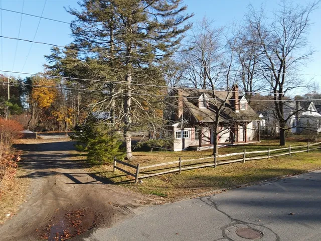 $295,000 | 130 Laurel Street, Greenfield, MA 01301