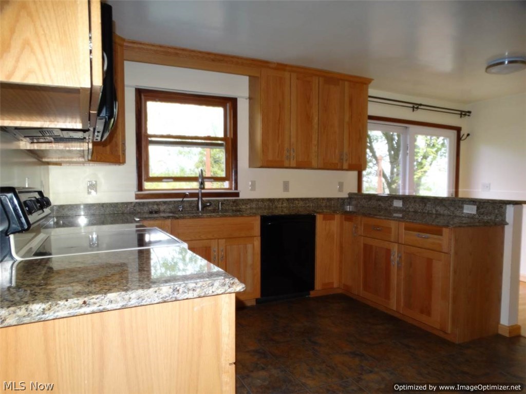 11218 Bartholomew Road Chagrin Falls, OH 44023 - Photo 10 of 29 Gallery Image 10