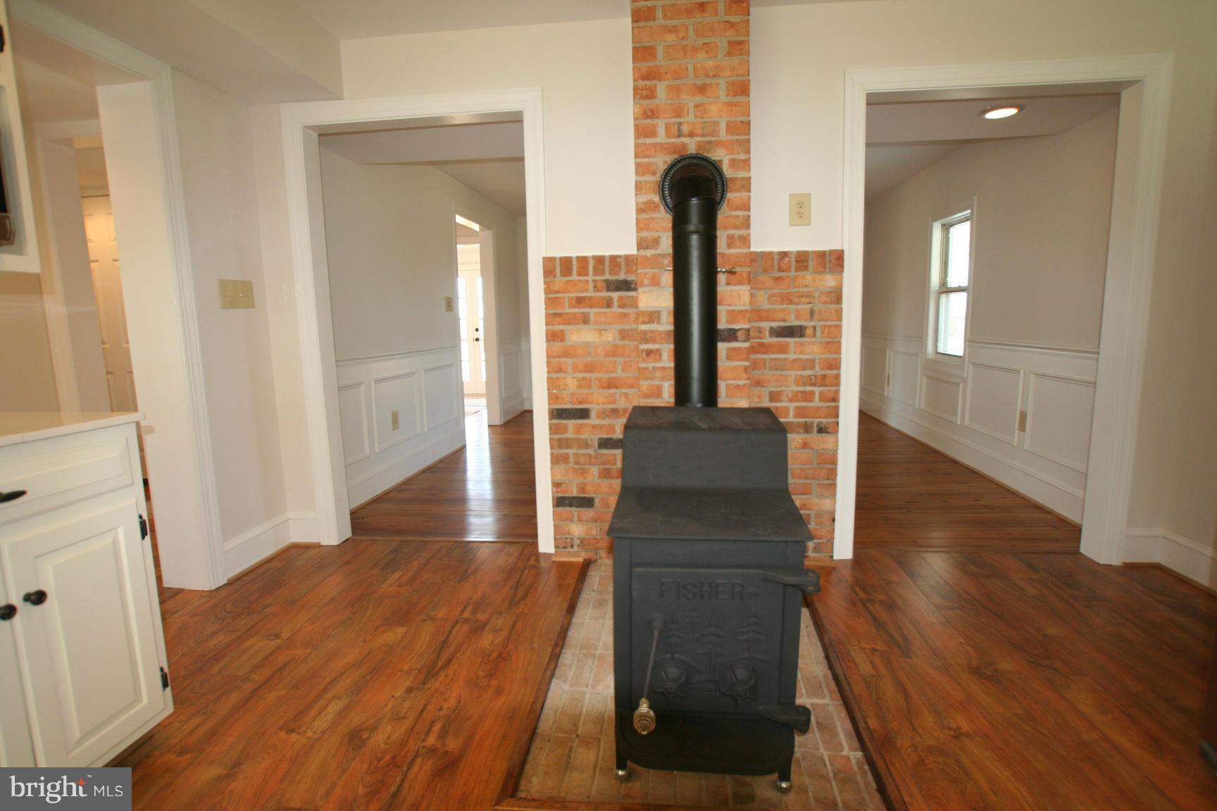 11221 Elk Run Road Catlett, VA 20119 - Photo 17 of 30 Wood-burning Stove