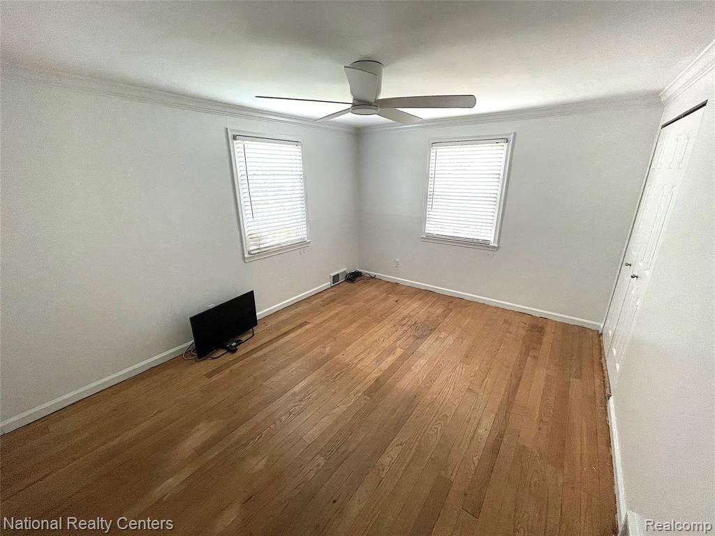 1704 Graefield Road Birmingham, MI 48009 - Photo 8 of 13