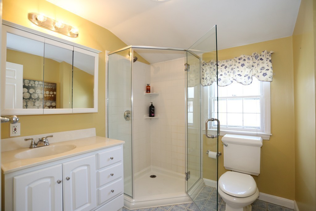10 Valley View Road Wayland, MA 01778 - Photo 13 of 22 Gallery Image 13